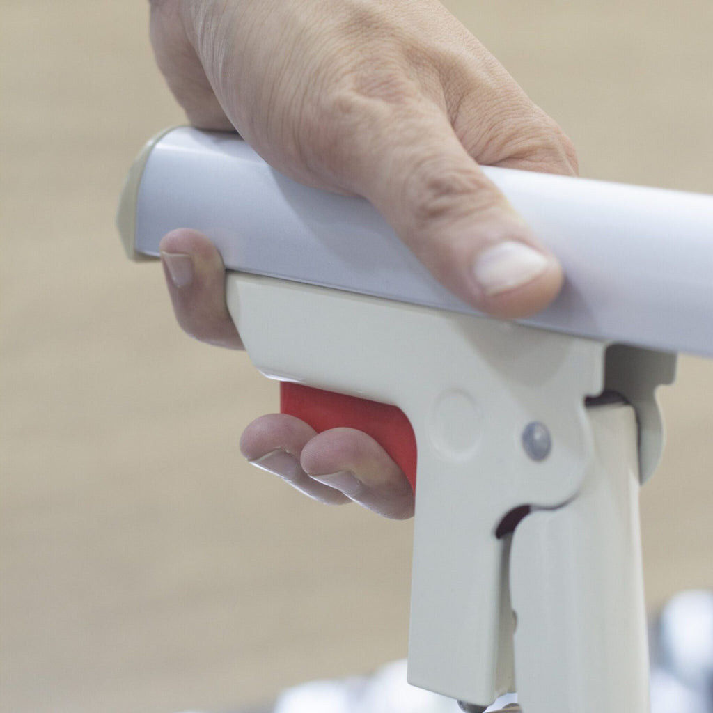 Cama hospitalaria eléctrica CE323